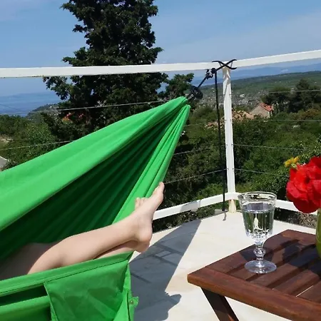 Charmantes Steinhaus Mit Pool Und Panoramablick Holiday home